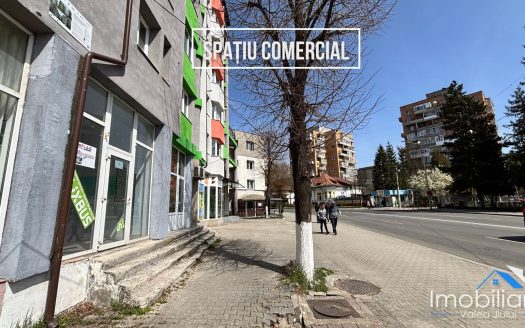 Spatiu comercial de inchiriat – Petrosani | Str. 1 Decembrie 1918 |