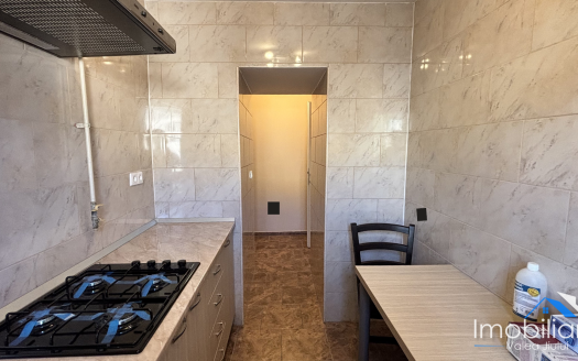 Apartament 3 camere decomandate | Etaj 3/4 | Complet mobilat si utilat