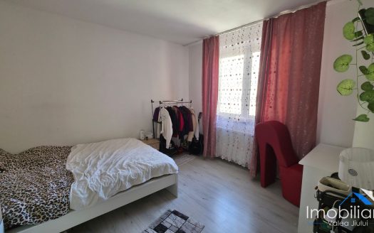 Apartament 2 camere decomandate – Lupeni | Bulevardul Pacii | Etaj 2/10
