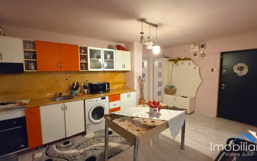 Apartament 2 camere – Aleea Progresului | Parter înalt | Uricani