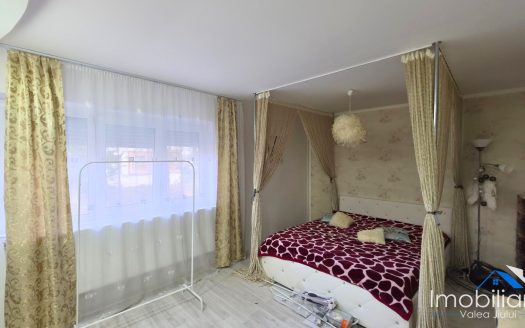 Apartament 2 camere – Aleea Progresului | Parter înalt | Uricani